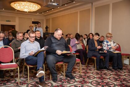 Opera_us_embassy_09