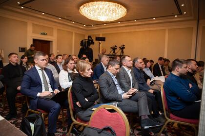 Opera_us_embassy_11