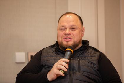 Opera_us_embassy_14
